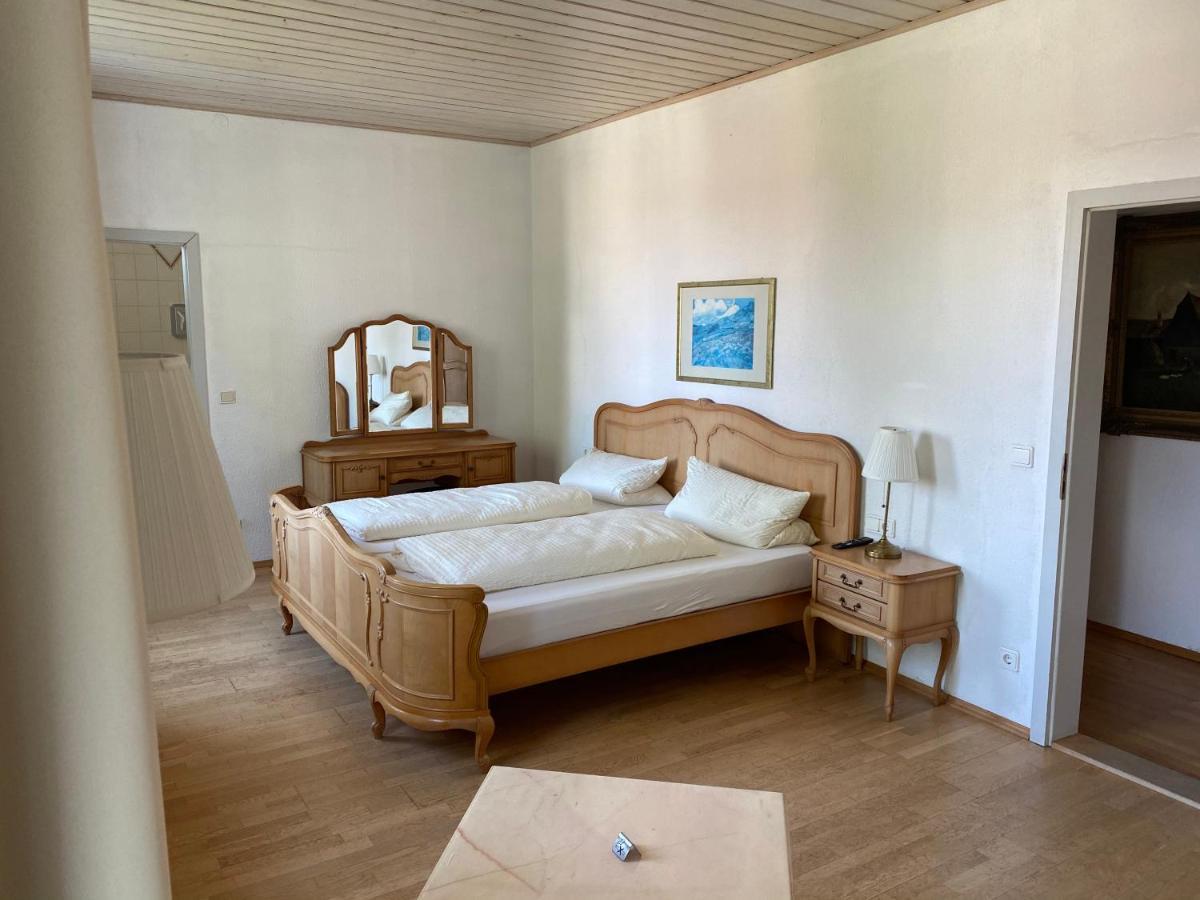 Schloss Hainfeld Luaran gambar